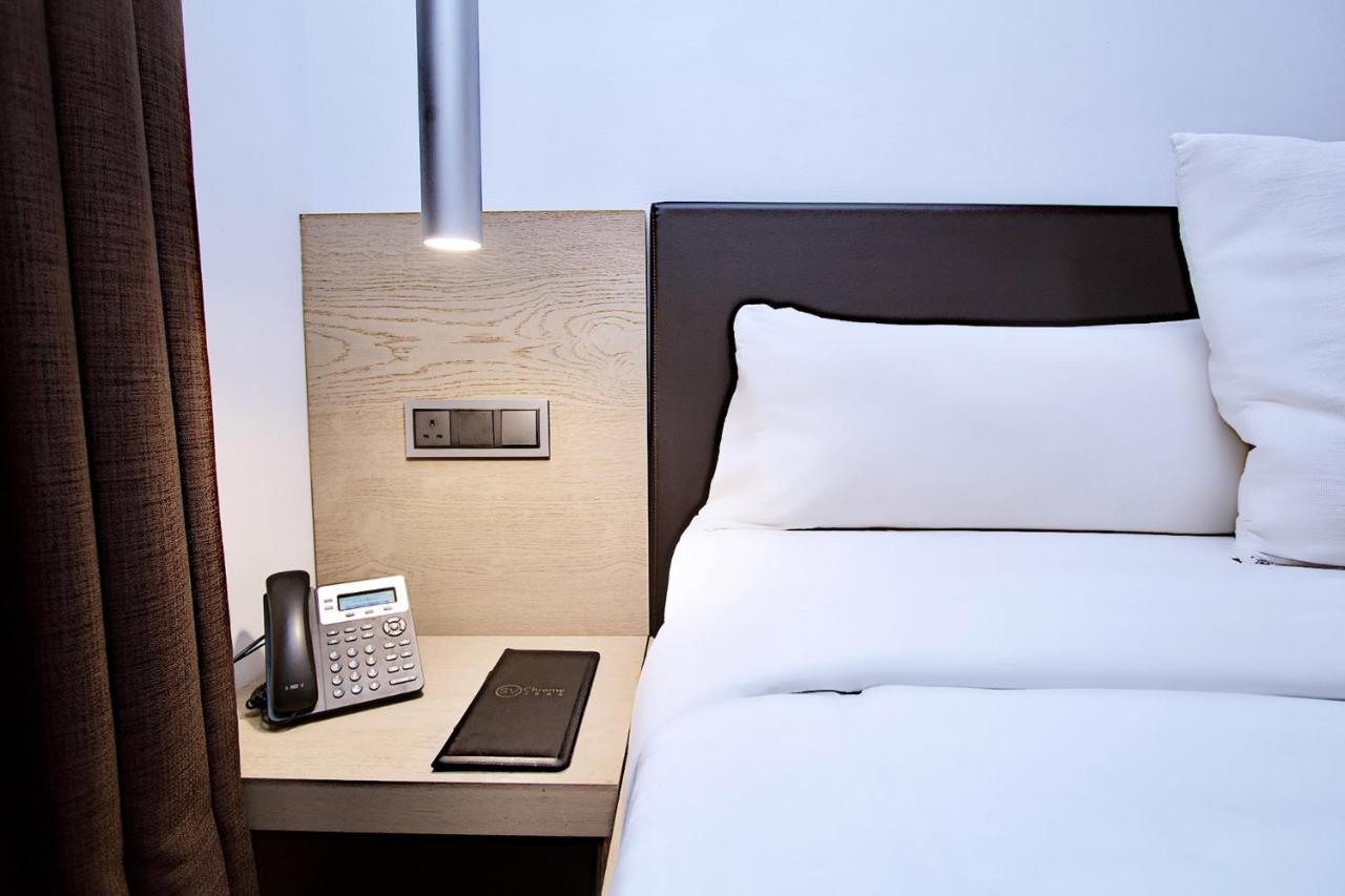 Hotel Sv Chrome Abudża Zewnętrze zdjęcie